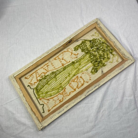 Vintage Paragon Needlecraft Crewel Stitchery Celery Stalks #0521 12x22" Finished - Picture 7 of 15